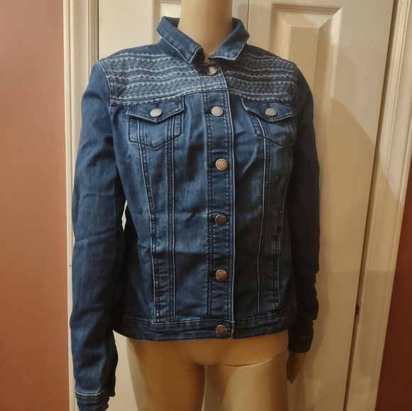 Christopher and banks woman's size small jean denim jacket - Picture 1 of 6